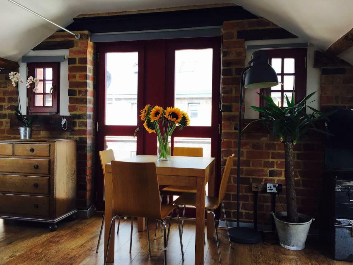 Victorian Penthouse Apartment 글로스터 외부 사진